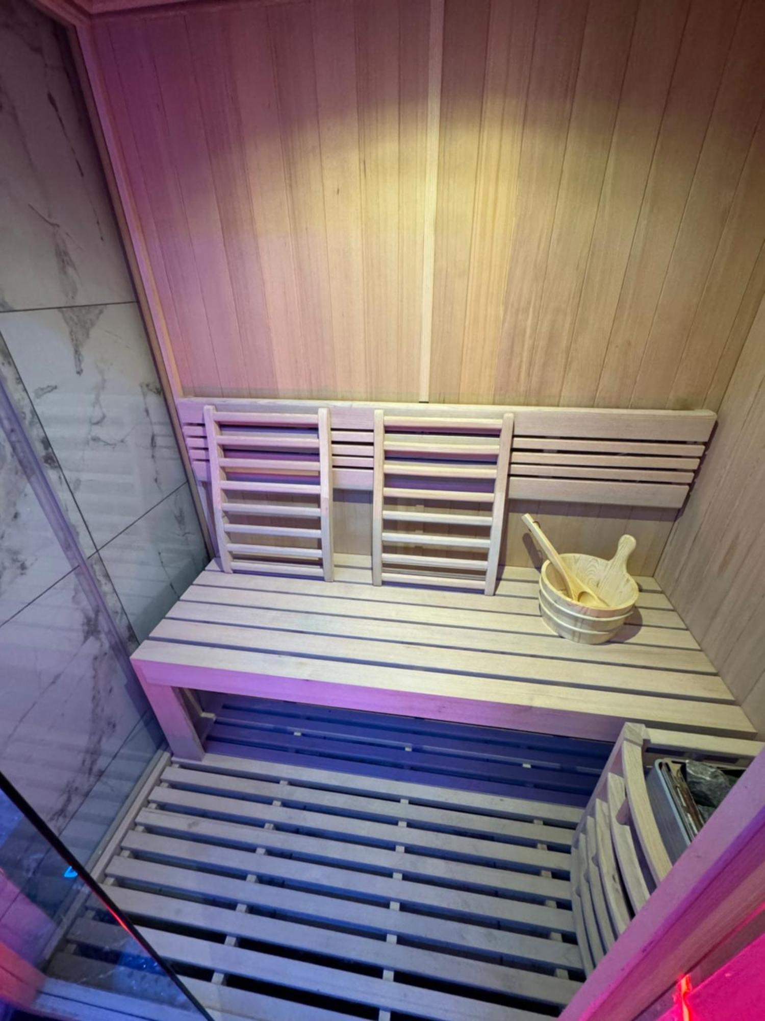 Highfield Private Spa Apartment 布雷得佛 外观 照片