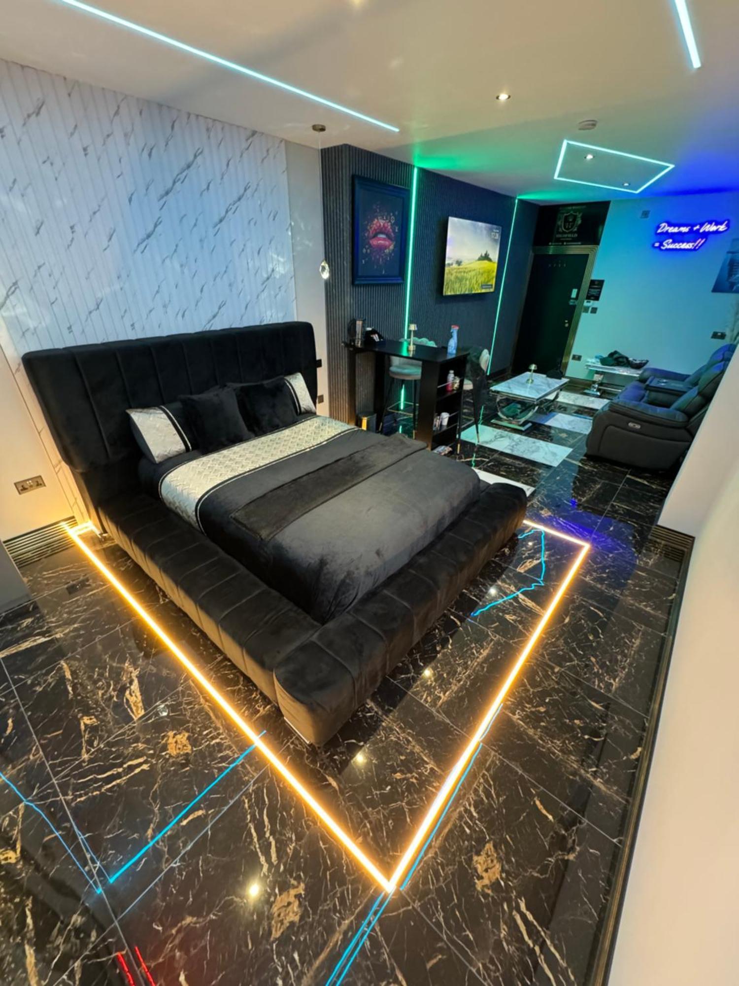 Highfield Private Spa Apartment 布雷得佛 外观 照片